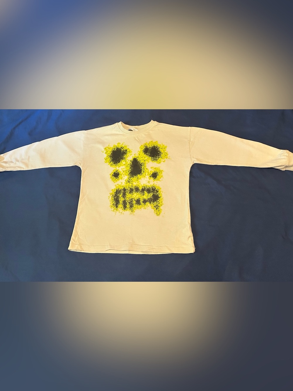 Kids Long Sleeve Graphic Tee - Yellow Skull Design. Size 6-7